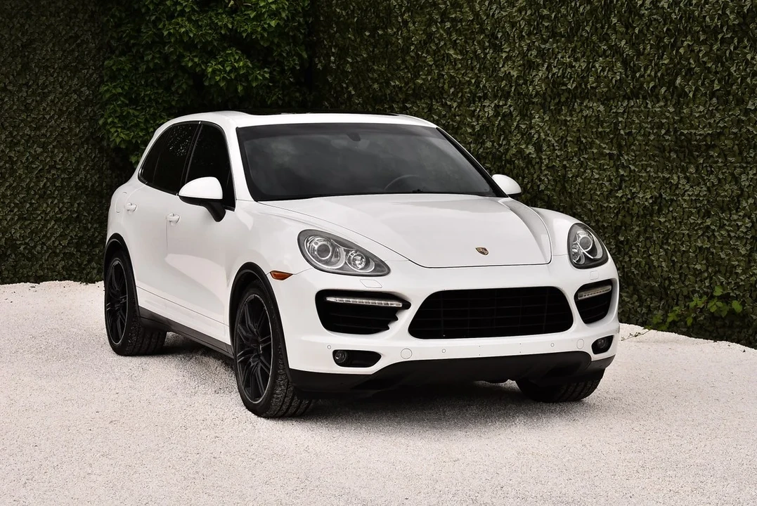 2012 Porsche 958 Cayenne Turbo - Image 3 of 31