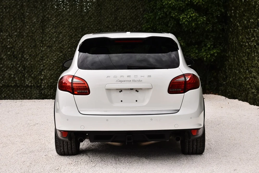 2012 Porsche 958 Cayenne Turbo - Image 7 of 31