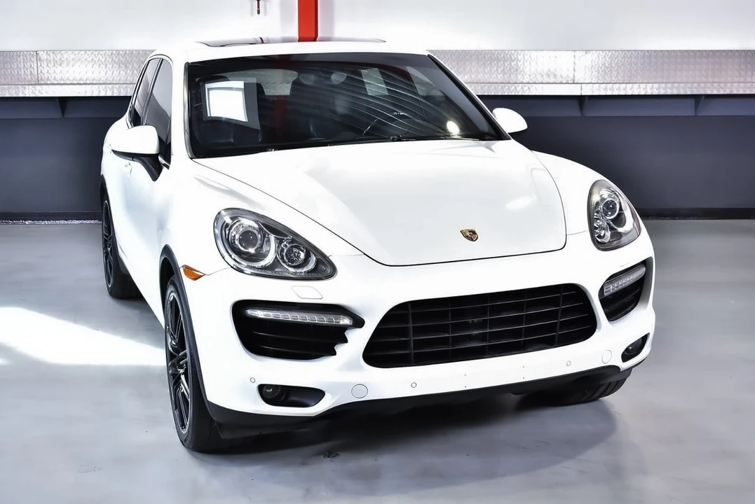2012 Porsche 958 Cayenne Turbo - Image 4 of 31