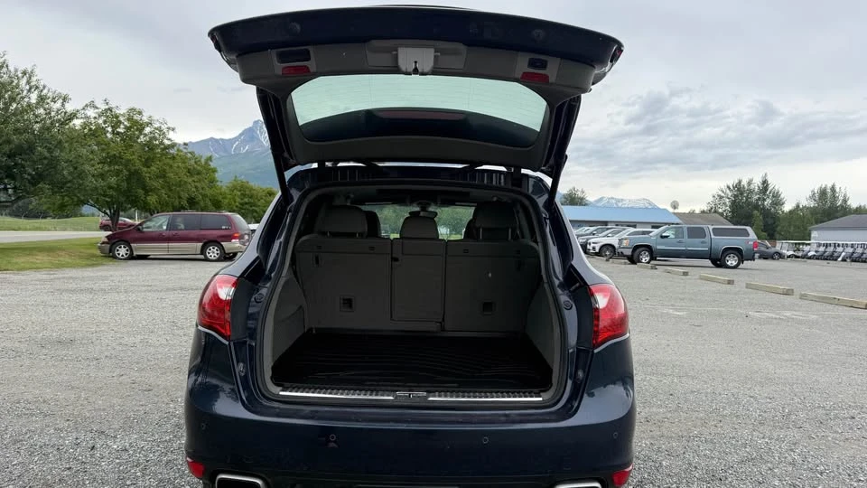 2012 Porsche 958 Cayenne - Image 7 of 17