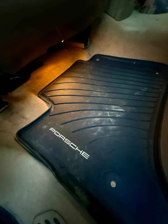 2012 Porsche 958 Cayenne - Image 13 of 13