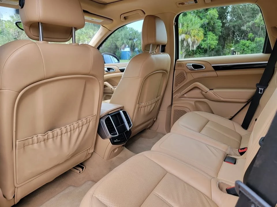 2012 Porsche 958 Cayenne - Image 12 of 15