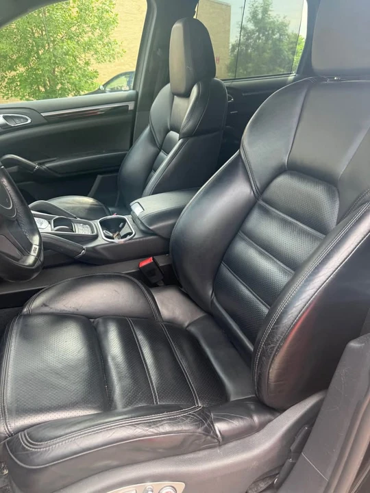 2012 Porsche 958 Cayenne - Image 11 of 13