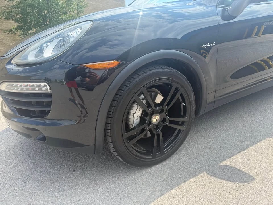 2012 Porsche 958 Cayenne - Image 2 of 13