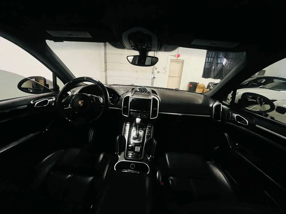 2012 Porsche 958 Cayenne - Image 11 of 20