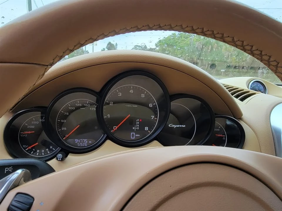 2012 Porsche 958 Cayenne - Image 13 of 15