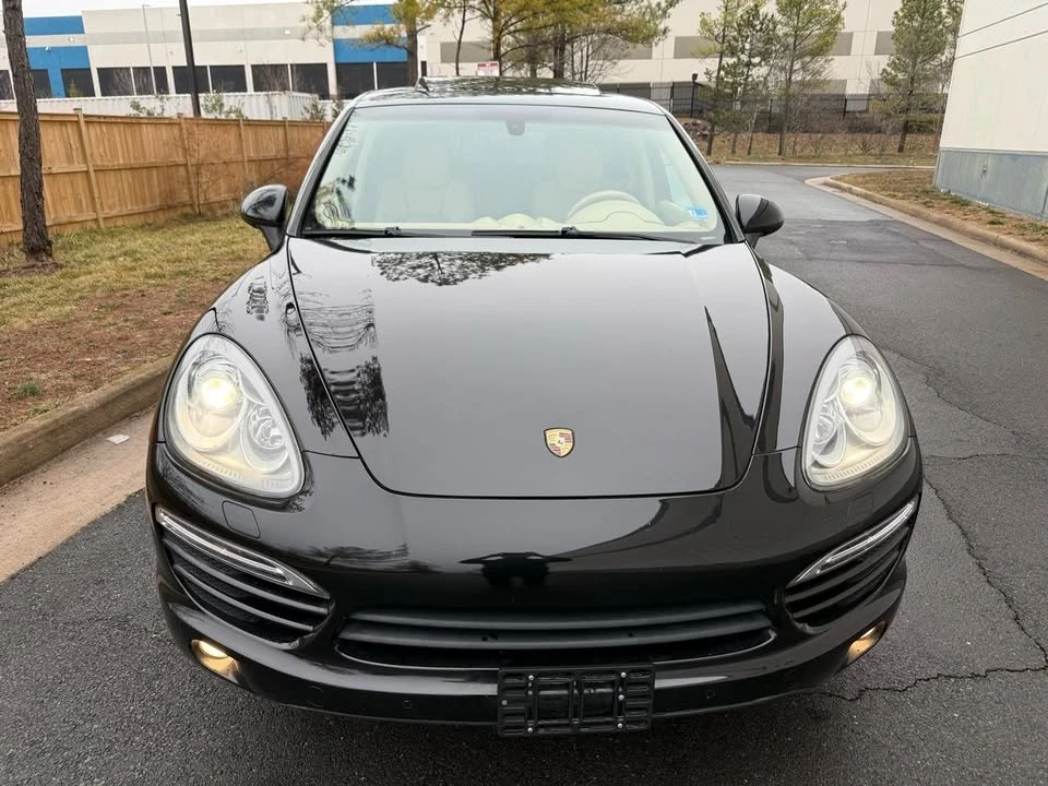 2012 Porsche 958 Cayenne - Image 8 of 20