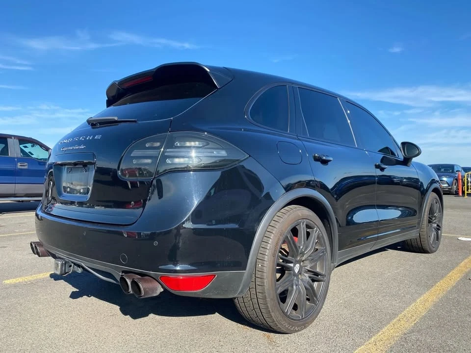 2012 Porsche 958 Cayenne - Image 16 of 16