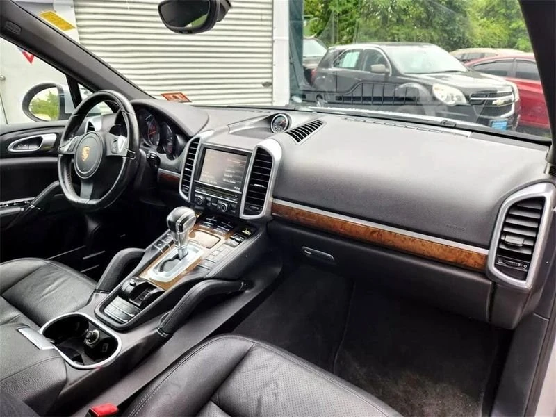 2012 Porsche 958 Cayenne - Image 19 of 20