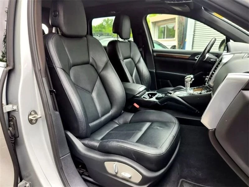 2012 Porsche 958 Cayenne - Image 18 of 20