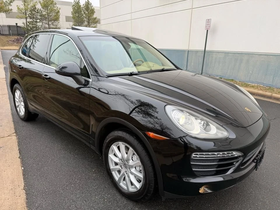 2012 Porsche 958 Cayenne - Image 12 of 20