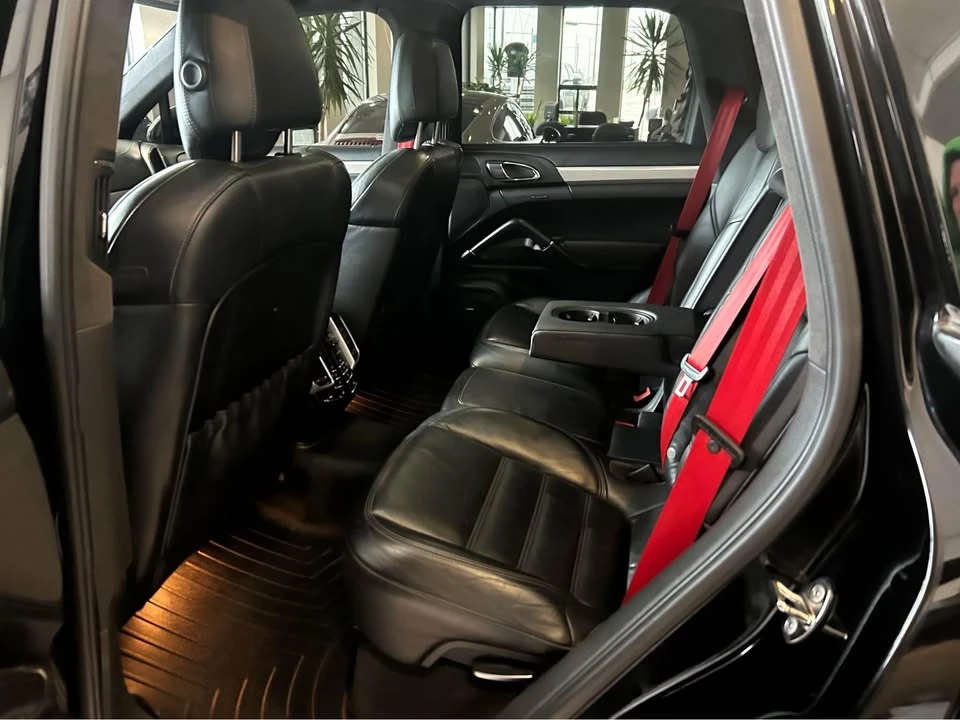 2012 Porsche 958 Cayenne - Image 8 of 14