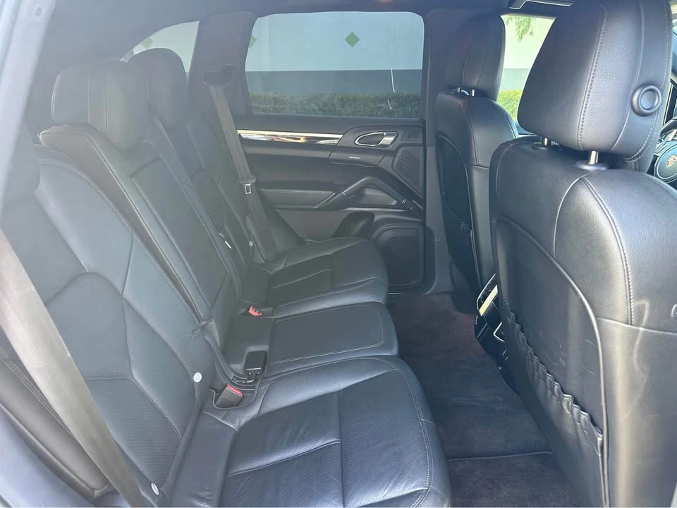 2012 Porsche 958 Cayenne - Image 12 of 14
