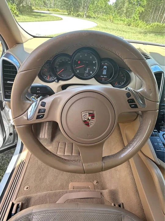 2012 Porsche 958 Cayenne - Image 6 of 11