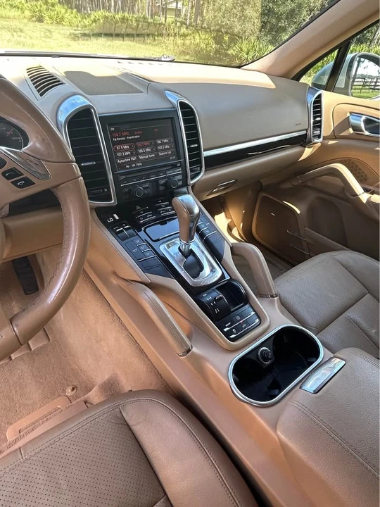 2012 Porsche 958 Cayenne - Image 5 of 11