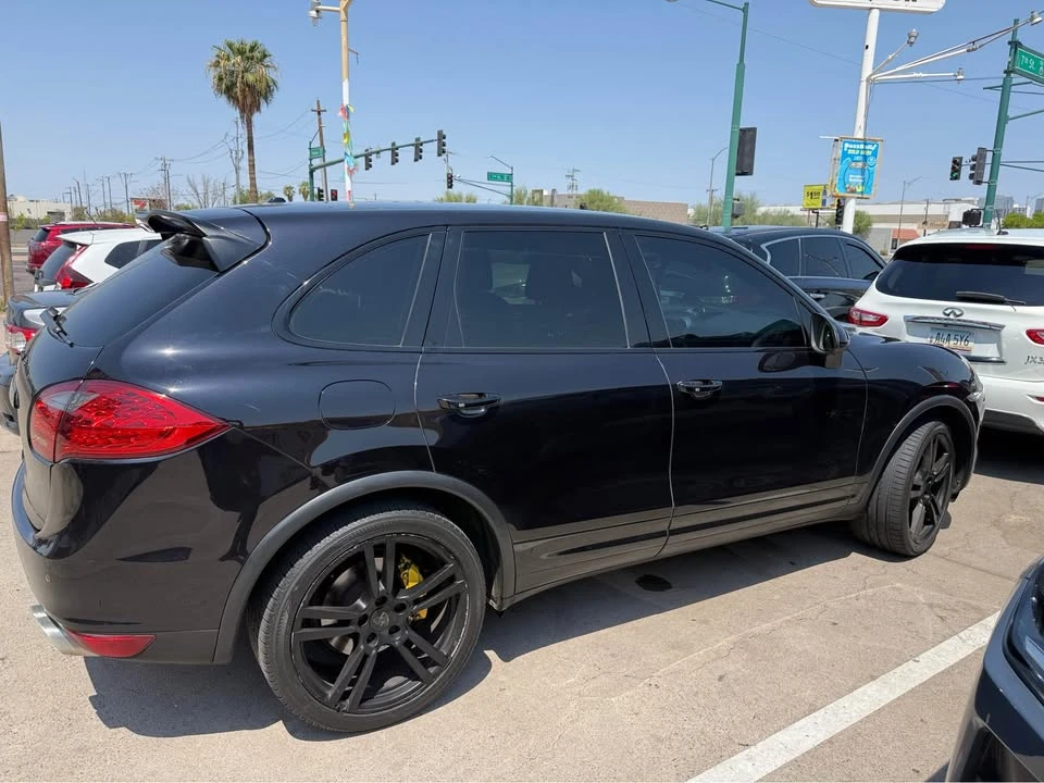 2012 Porsche 958 Cayenne - Image 3 of 3