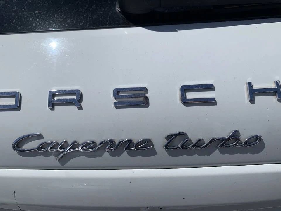 2012 Porsche 958 Cayenne - Image 13 of 20
