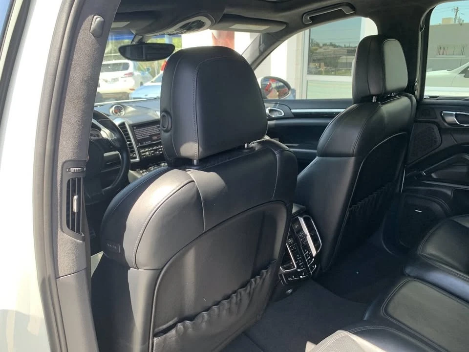 2012 Porsche 958 Cayenne - Image 19 of 20
