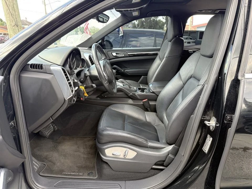 2012 Porsche 958 Cayenne - Image 5 of 17