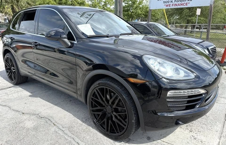 2012 Porsche 958 Cayenne - Image 3 of 17