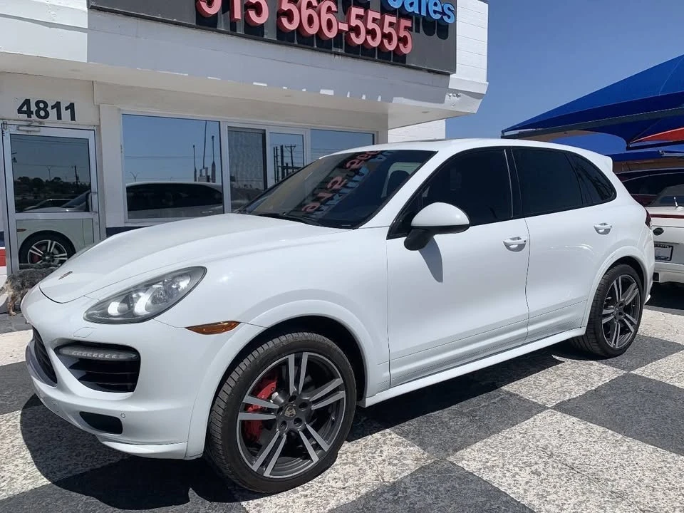 2012 Porsche 958 Cayenne - Image 2 of 20