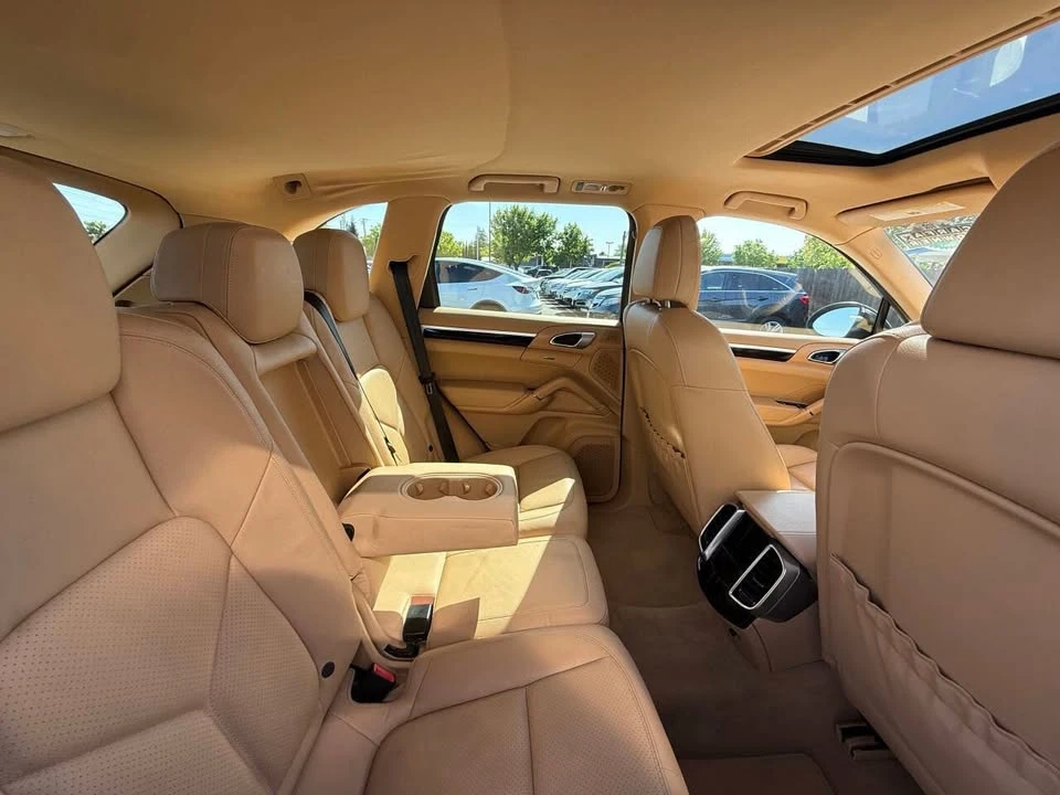 2012 Porsche 958 Cayenne - Image 15 of 20