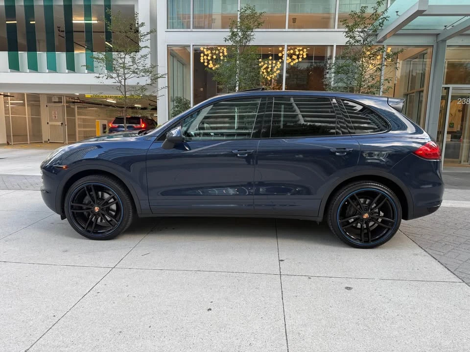 2012 Porsche 958 Cayenne - Image 9 of 20