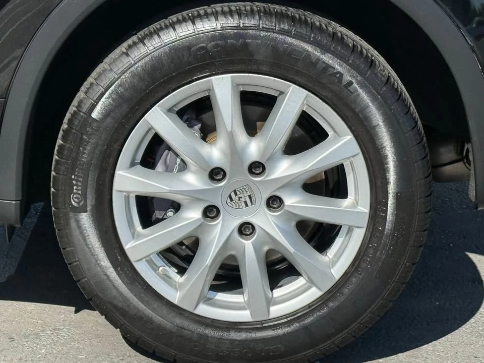 2012 Porsche 958 Cayenne - Image 13 of 20