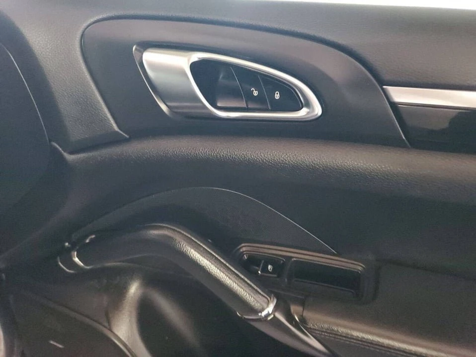 2012 Porsche 958 Cayenne - Image 16 of 20