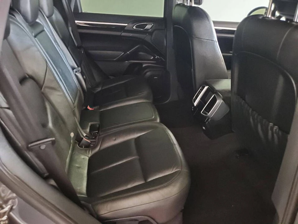 2012 Porsche 958 Cayenne - Image 17 of 20