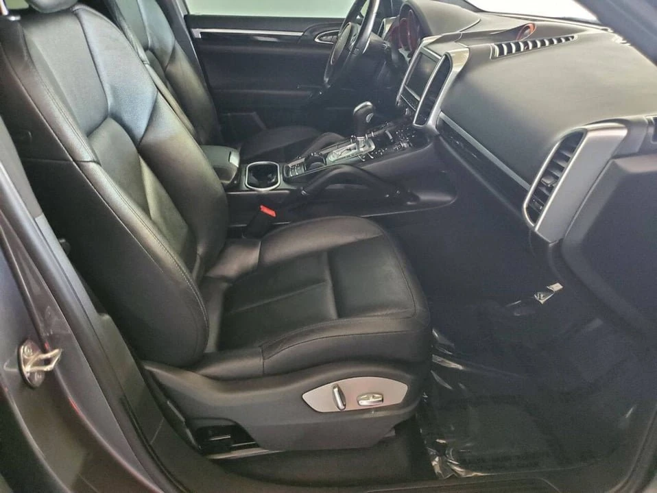 2012 Porsche 958 Cayenne - Image 15 of 20