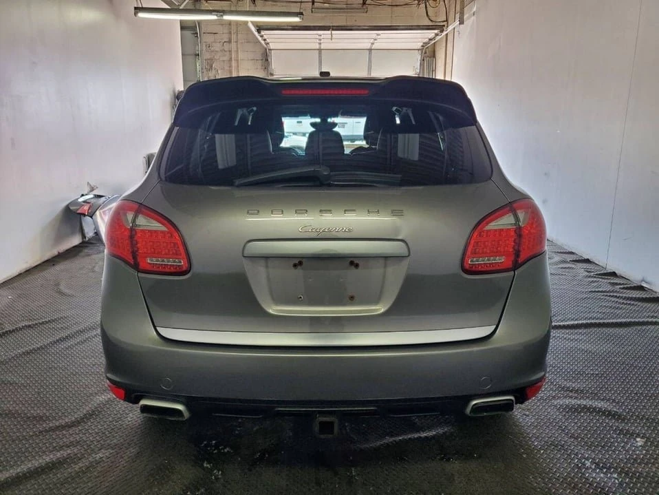 2012 Porsche 958 Cayenne - Image 6 of 20