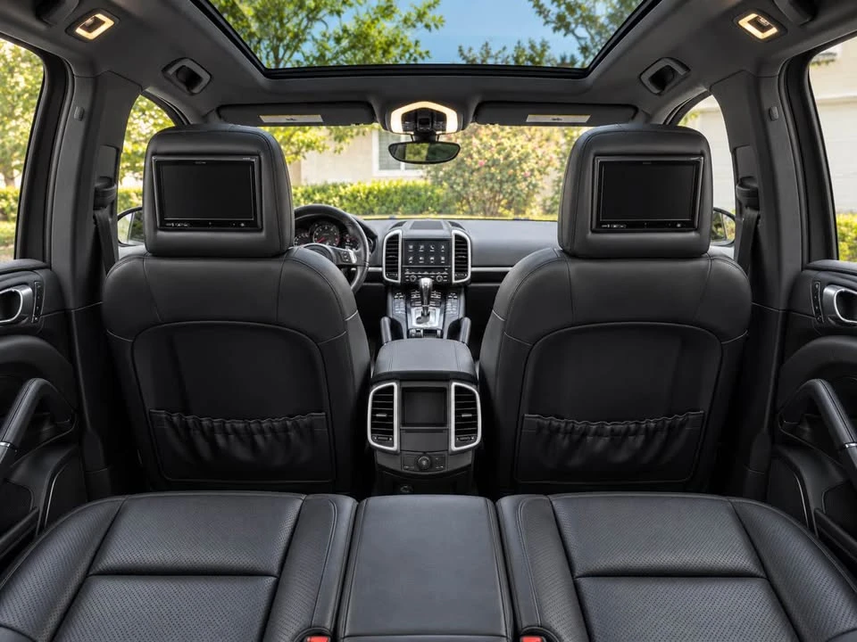 2012 Porsche 958 Cayenne - Image 8 of 11