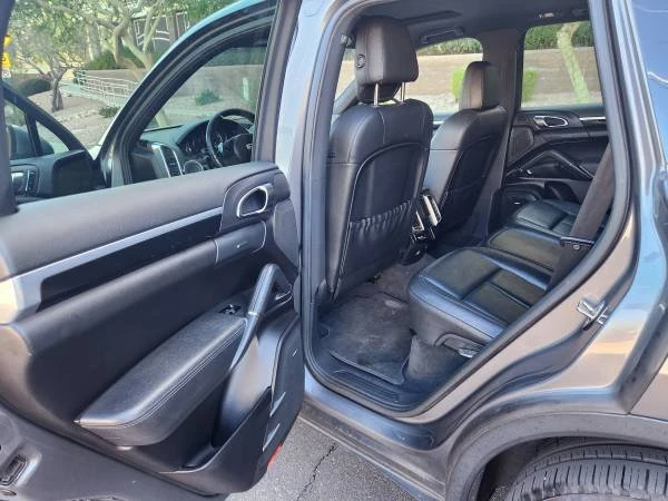 2012 Porsche 958 Cayenne - Image 16 of 20