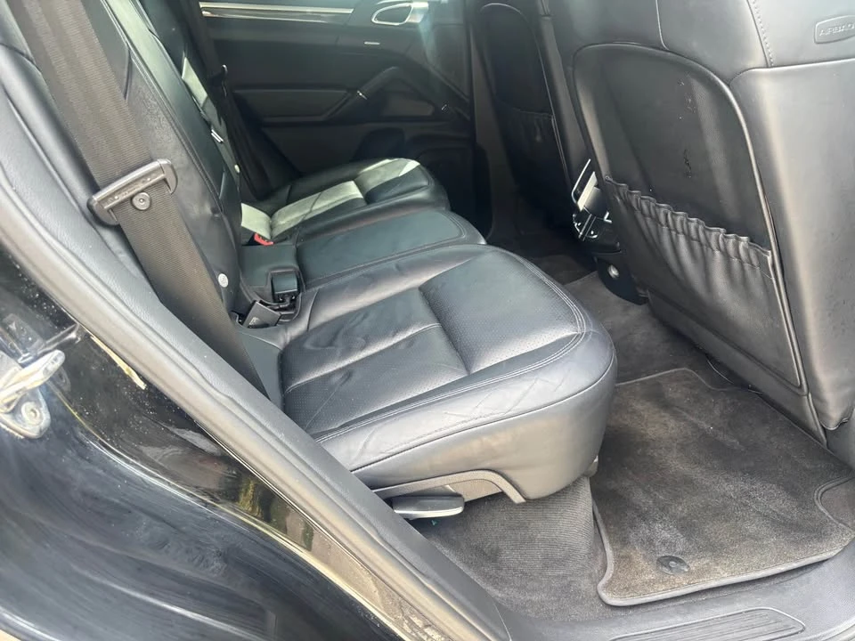2012 Porsche 958 Cayenne - Image 13 of 20