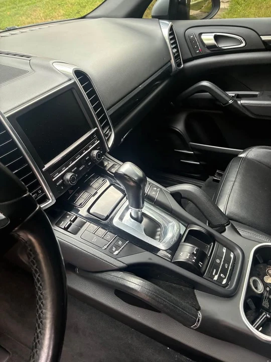 2012 Porsche 958 Cayenne - Image 14 of 14