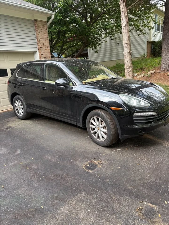 2012 Porsche 958 Cayenne S - Image 2 of 5