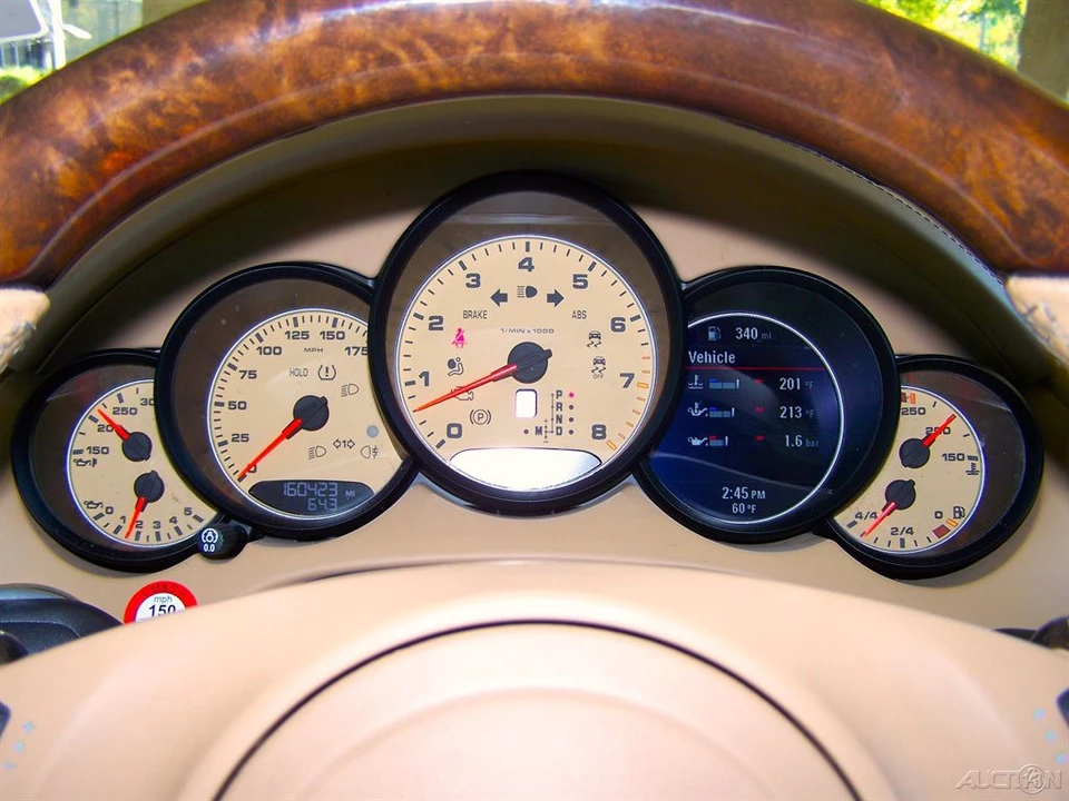 2012 Porsche 958 Cayenne S - Image 8 of 12