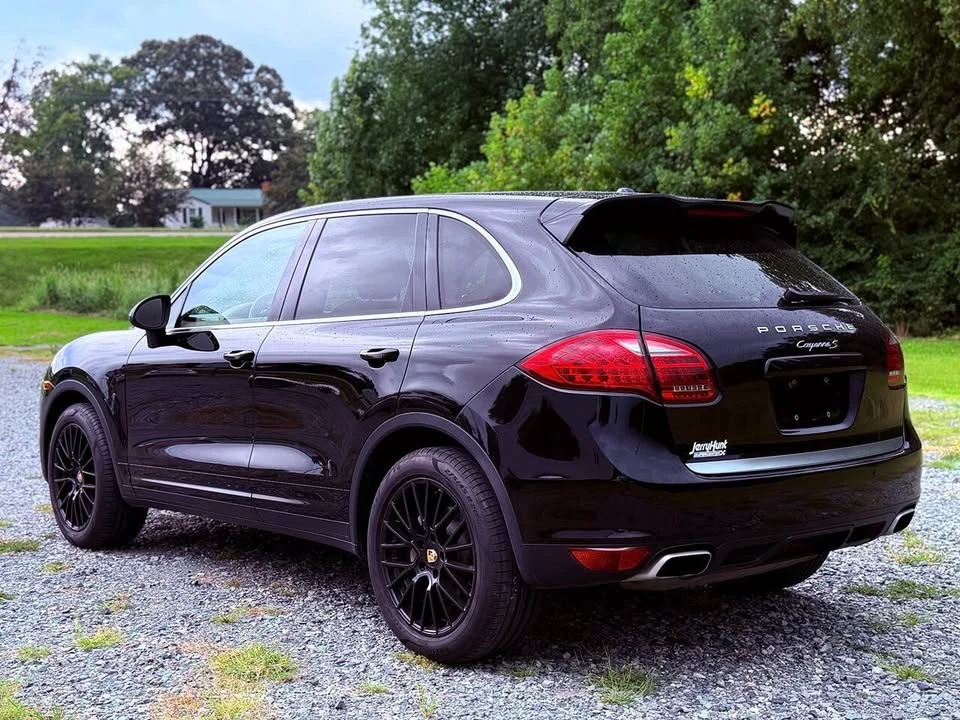 2012 Porsche 958 Cayenne S - Image 8 of 15