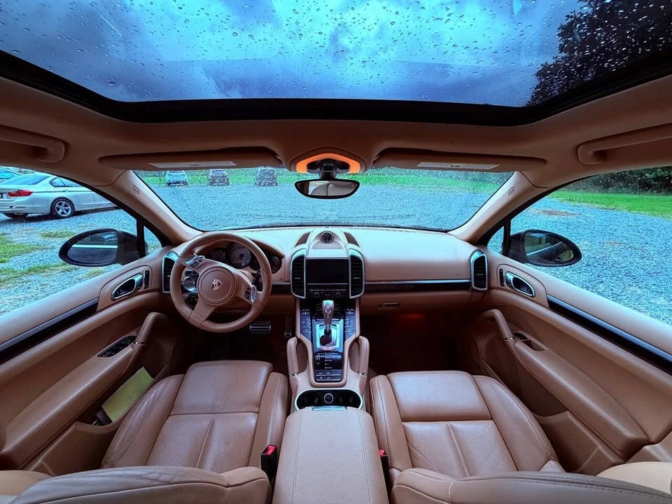 2012 Porsche 958 Cayenne S - Image 12 of 15