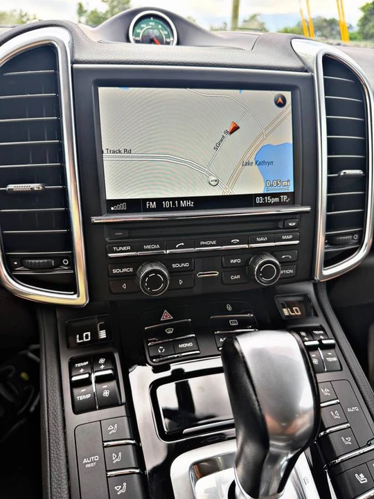 2012 Porsche 958 Cayenne S - Image 18 of 21