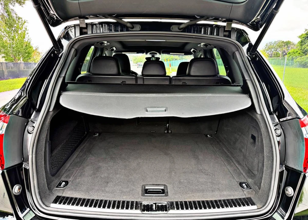 2012 Porsche 958 Cayenne S - Image 14 of 21