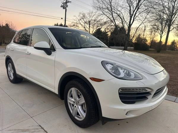 2012 Porsche 958 Cayenne S - Image 3 of 21