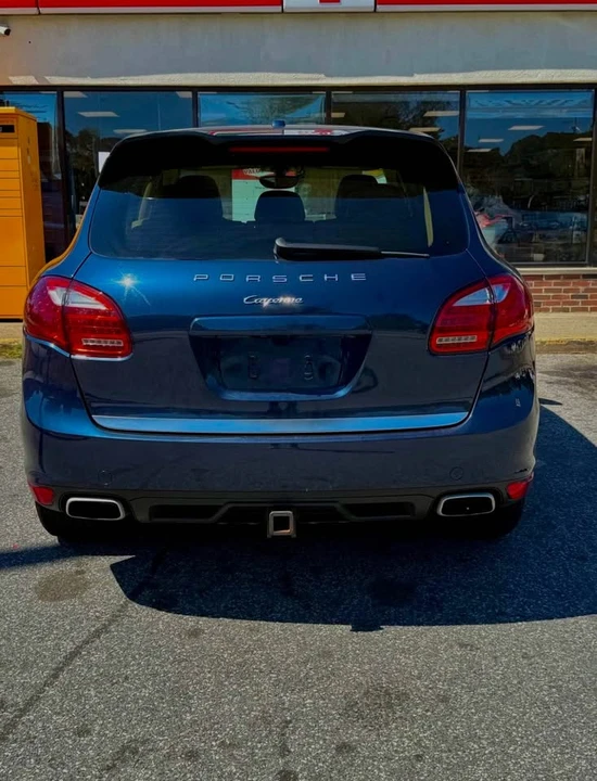 2012 Porsche Cayenne - Image 9 of 18