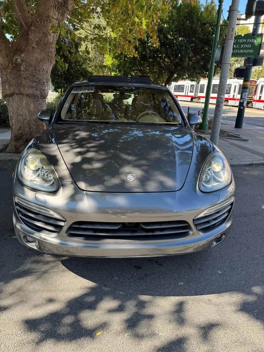 2012 Porsche 958 Cayenne - Image 4 of 11