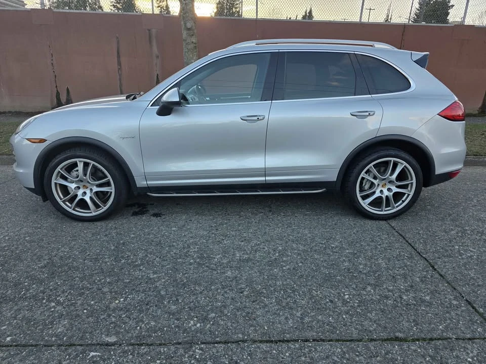 2012 Porsche 958 Cayenne - Image 5 of 18