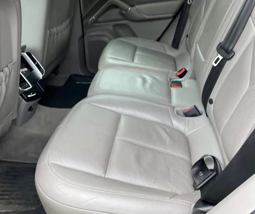 2012 Porsche 958 Cayenne - Image 17 of 20