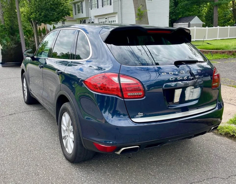 2012 Porsche 958 Cayenne - Image 3 of 20