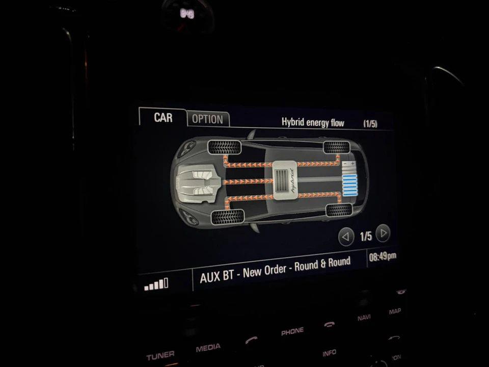 2012 Porsche 958 Cayenne S - Image 11 of 24