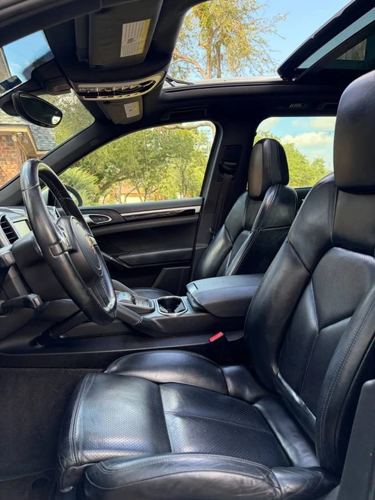 2012 Porsche 958 Cayenne S - Image 8 of 24